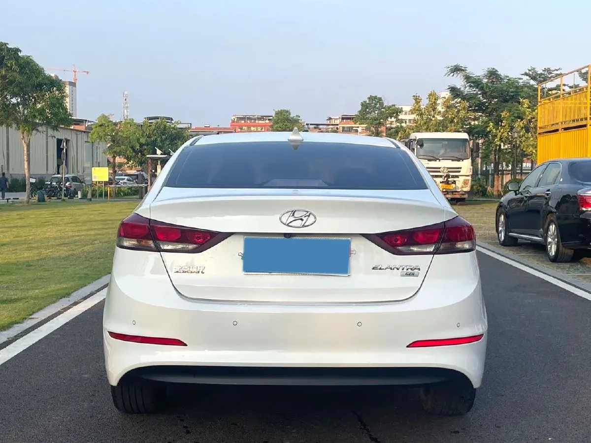 2016 Hyundai Elantra 1.6L 130HP L4 6AT,autocango,china used car exporter,china ev exporter,chinese used car exporter,chinese used ev exporter