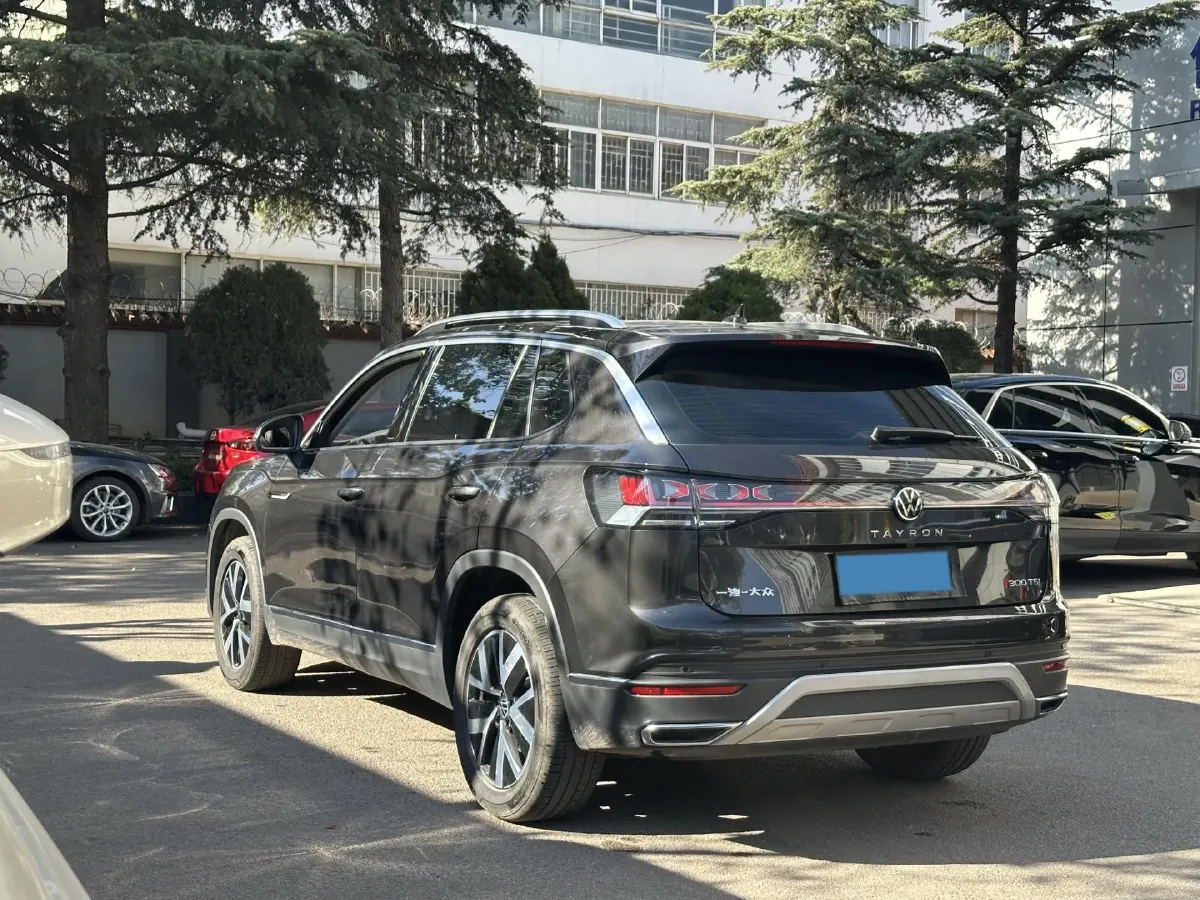 2024 Volkswagen Tayron 1.5T 160HP L4 7DCT,autocango,china used car exporter,china ev exporter,chinese used car exporter,chinese used ev exporter