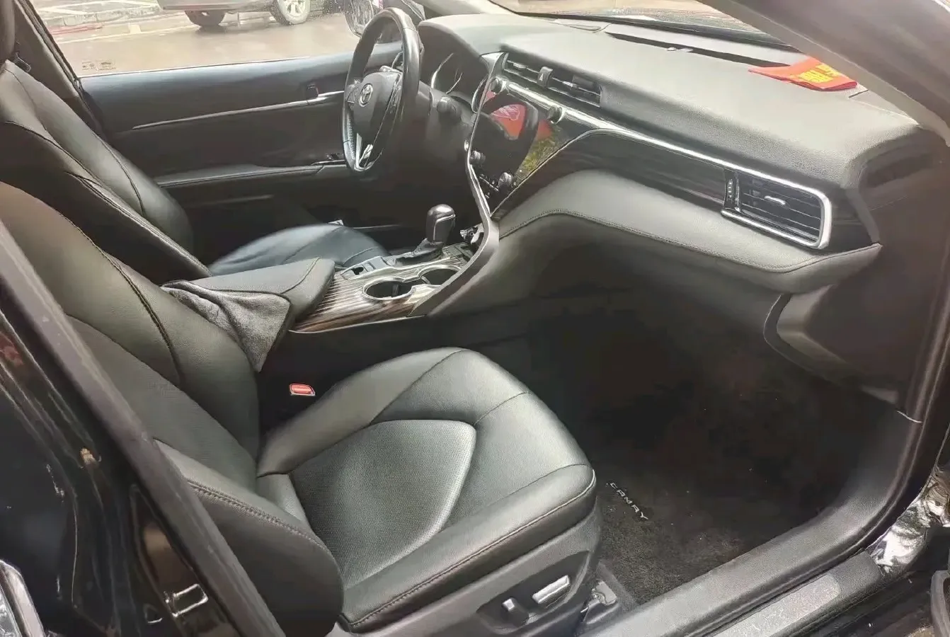 2019 Toyota Camry 2.0L 178HP L4 CVT,autocango,china used car exporter,china ev exporter,chinese used car exporter,chinese used ev exporter