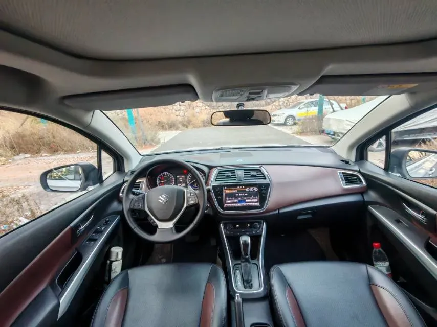 2017 Suzuki SX4 S-Cross 1.6L 122HP L4 CVT,autocango,china used car exporter,china ev exporter,chinese used car exporter,chinese used ev exporter