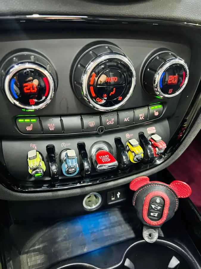 2023 MINI CLUBMAN 2.0T 192HP L4 7DCT,autocango,china used car exporter,china ev exporter,chinese used car exporter,chinese used ev exporter