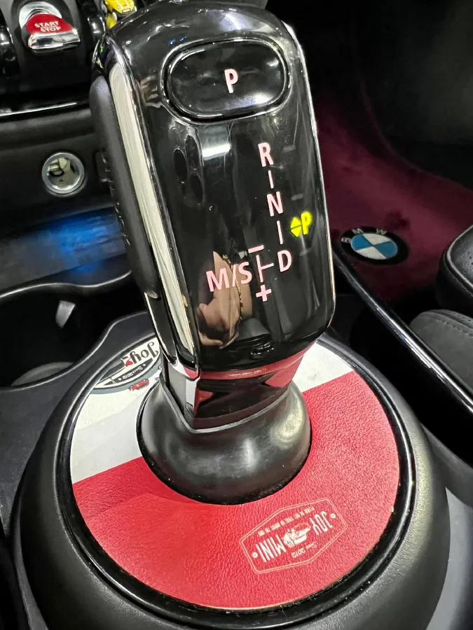 2023 MINI CLUBMAN 2.0T 192HP L4 7DCT,autocango,china used car exporter,china ev exporter,chinese used car exporter,chinese used ev exporter