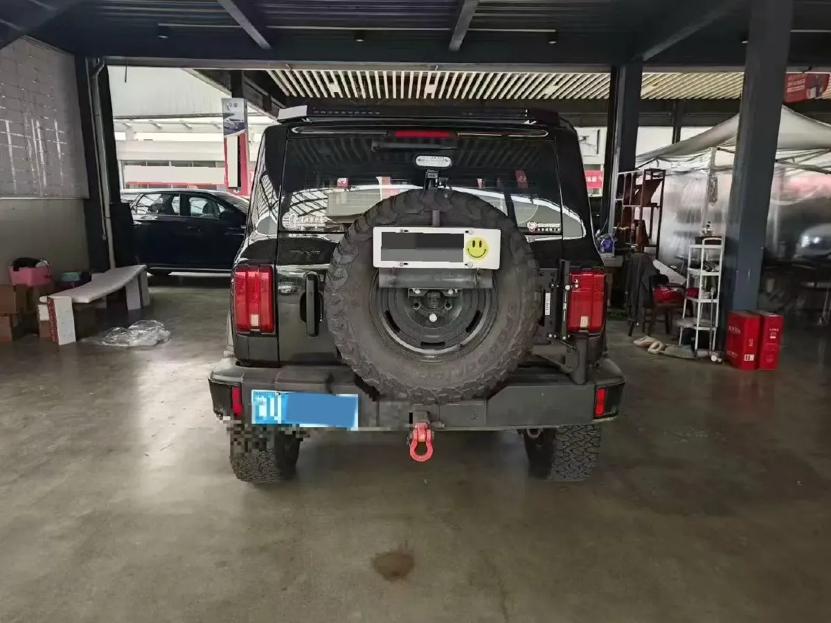 2024 Tank 300 2.0T 227HP L4 8AT,autocango,china used car exporter,china ev exporter,chinese used car exporter,chinese used ev exporter