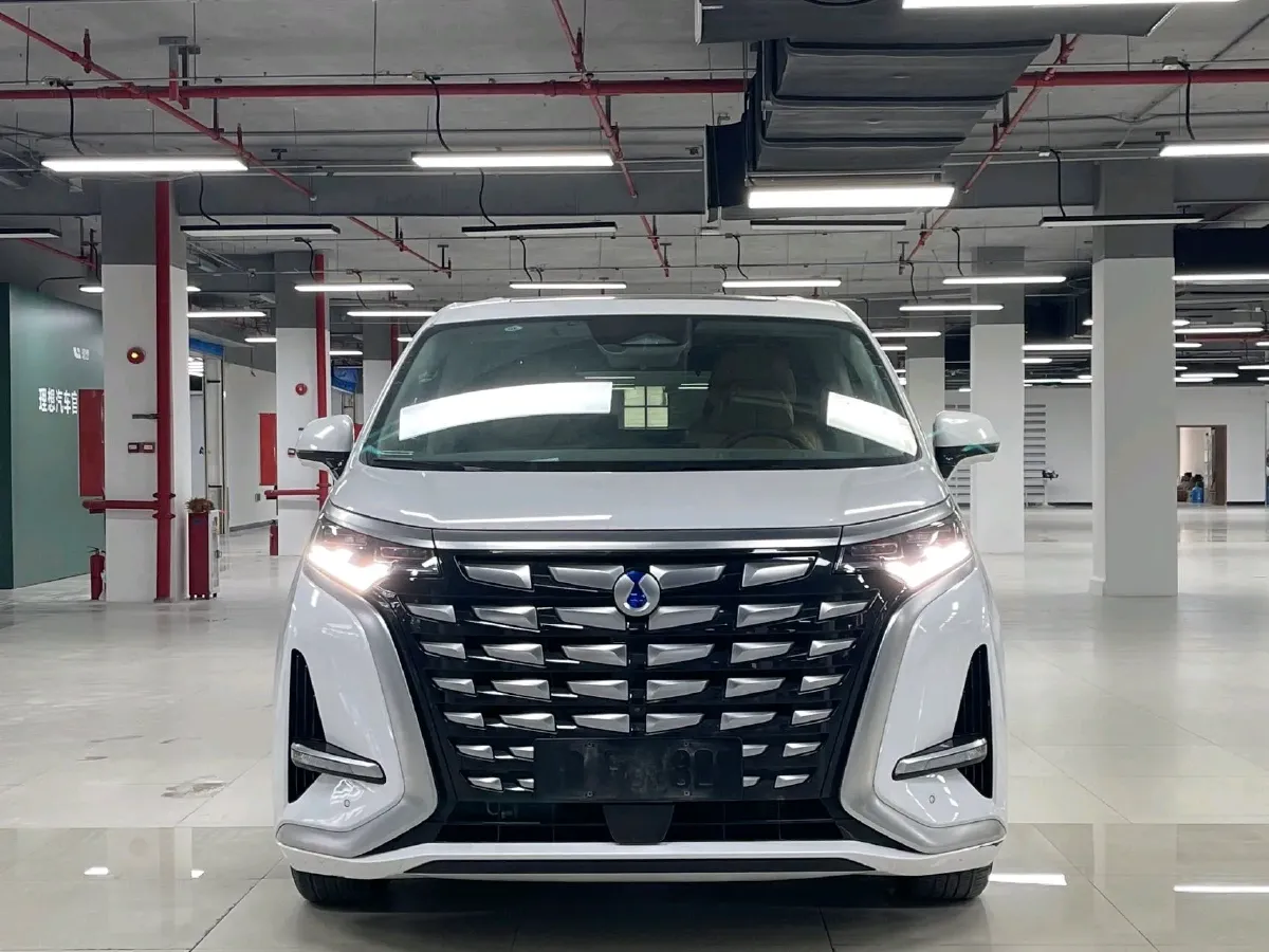 2022 Mercedes-Benz GLC Class 2.0T 197HP L4 9AT,autocango,china used car exporter,china ev exporter,chinese used car exporter,chinese used ev exporter