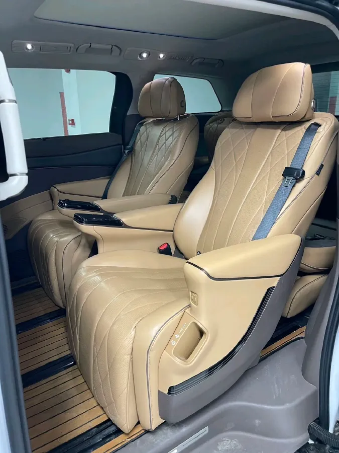 2022 Mercedes-Benz GLC Class 2.0T 197HP L4 9AT,autocango,china used car exporter,china ev exporter,chinese used car exporter,chinese used ev exporter