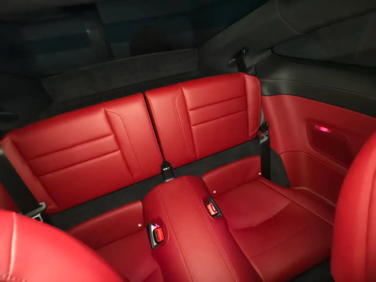 2023 Porsche 911 3.0T 385HP H6 8DCT,autocango,china used car exporter,china ev exporter,chinese used car exporter,chinese used ev exporter