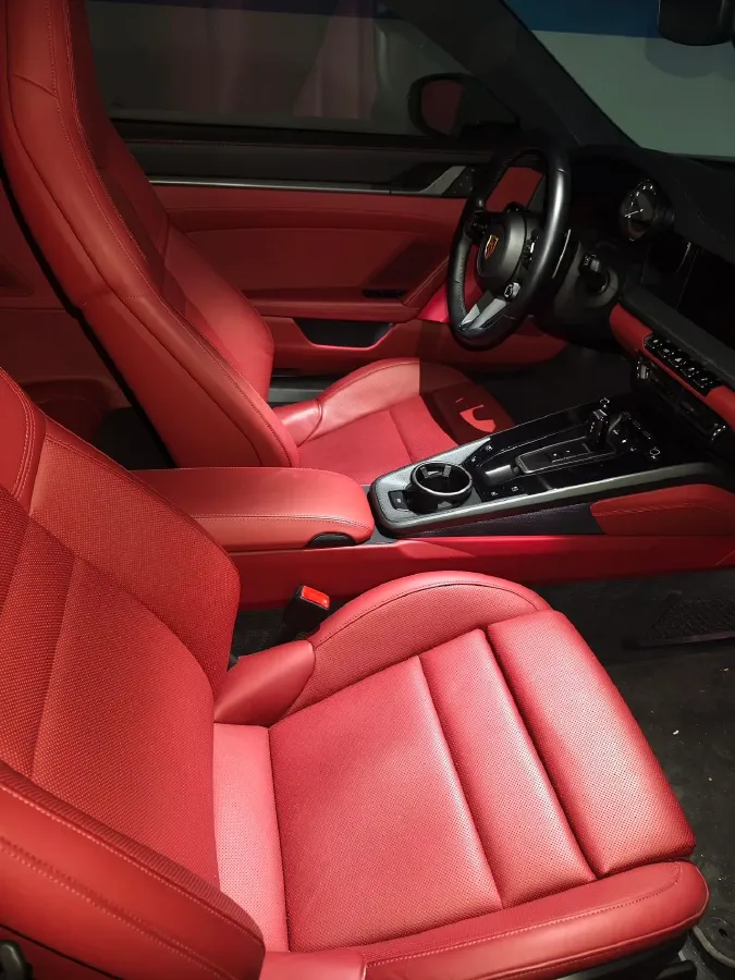 2023 Porsche 911 3.0T 385HP H6 8DCT,autocango,china used car exporter,china ev exporter,chinese used car exporter,chinese used ev exporter