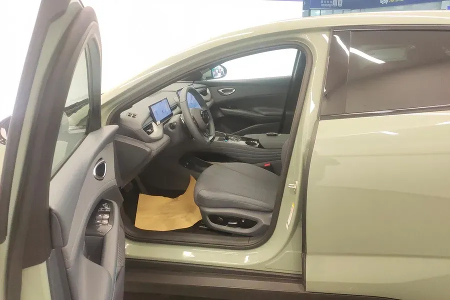 2025 BYD Seal06GT BEV 72.96KWH,autocango,china used car exporter,china ev exporter,chinese used car exporter,chinese used ev exporter