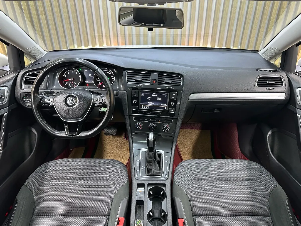 2018 Volkswagen Golf 1.4T 131HP L4 7DCT,autocango,china used car exporter,china ev exporter,chinese used car exporter,chinese used ev exporter