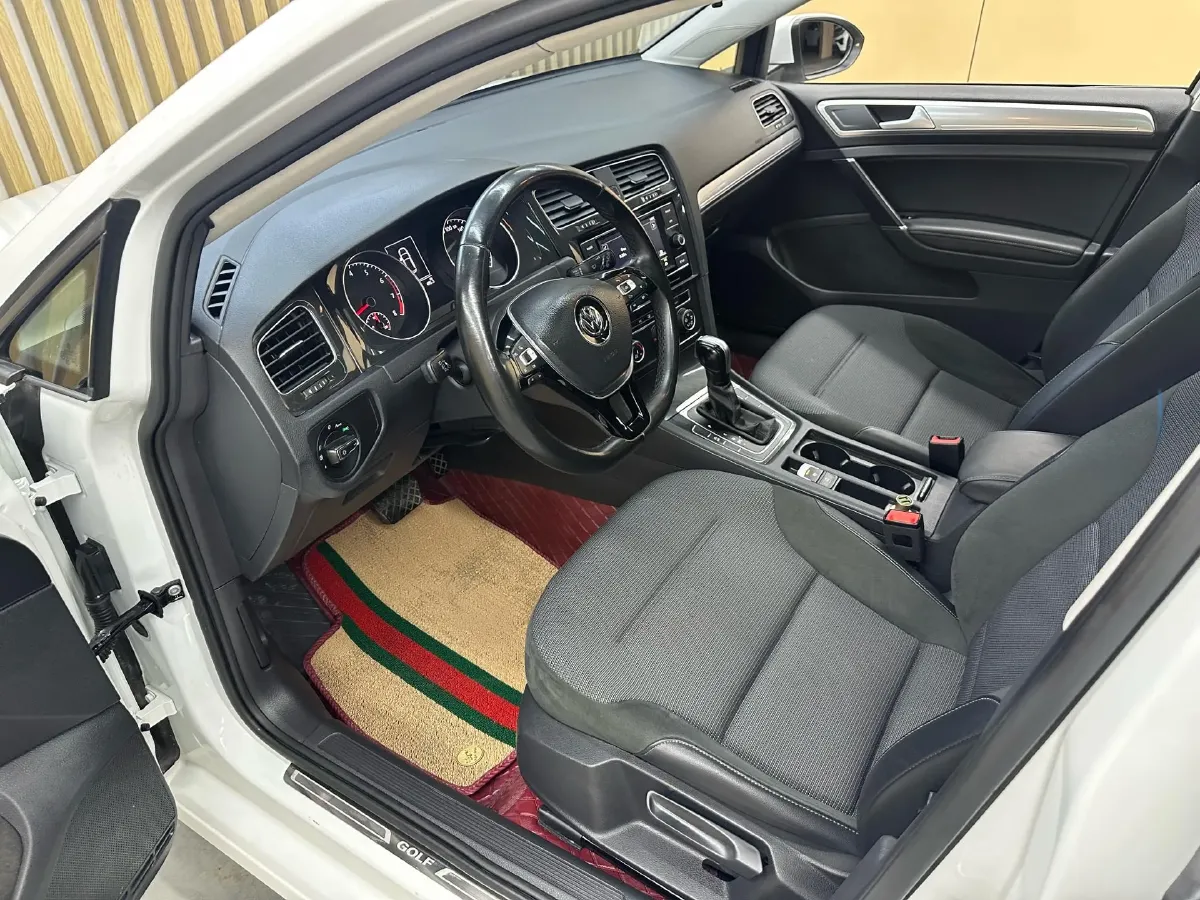 2018 Volkswagen Golf 1.4T 131HP L4 7DCT,autocango,china used car exporter,china ev exporter,chinese used car exporter,chinese used ev exporter