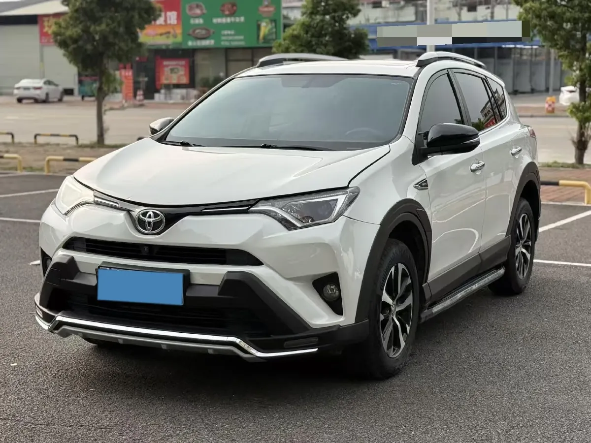 2016 Mitsubishi Outlander 2.0L 150HP L4 CVT,autocango,china used car exporter,china ev exporter,chinese used car exporter,chinese used ev exporter