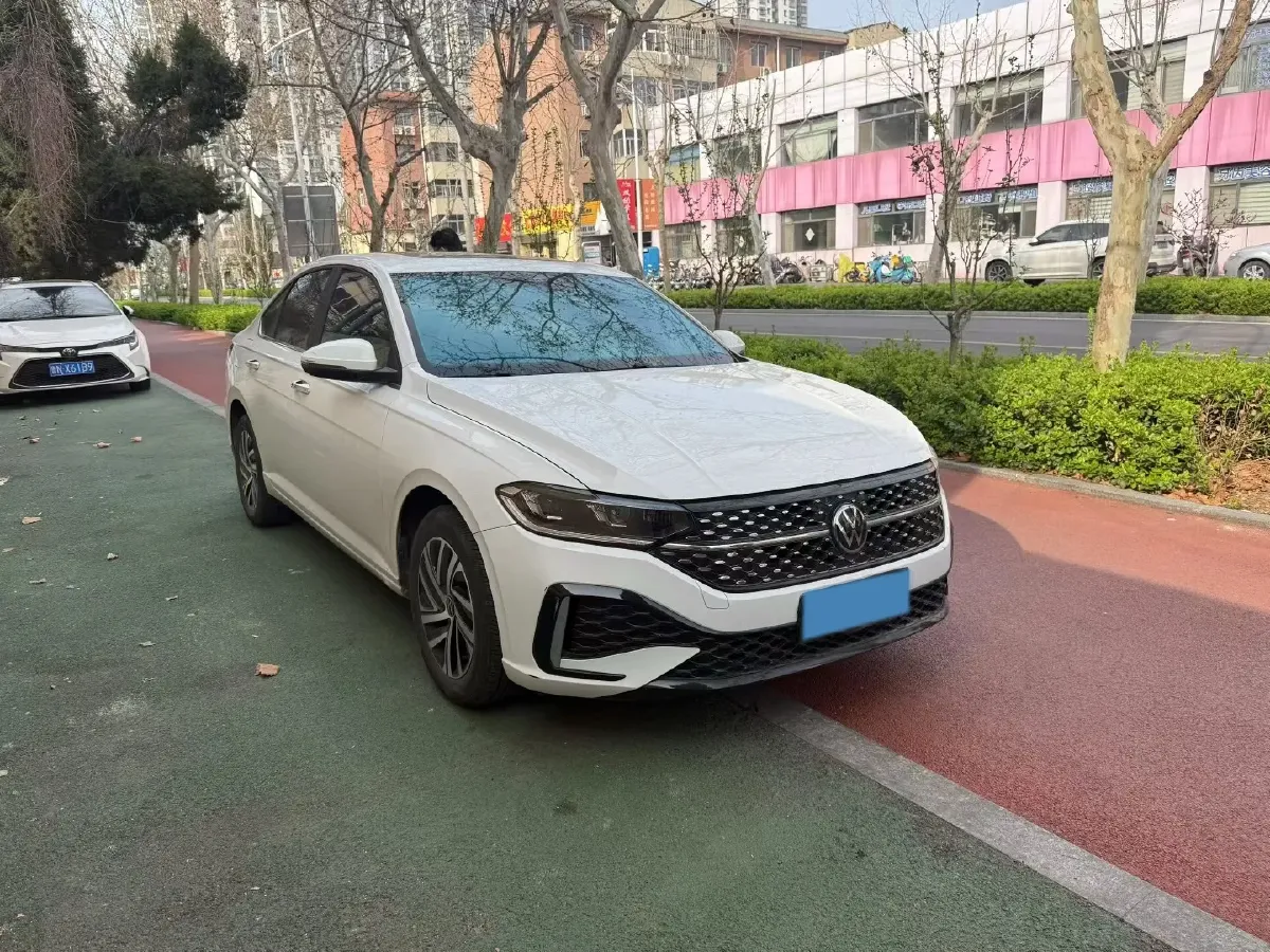 2024 Volkswagen Lavida 1.5L 110HP L4 6AT,autocango,china used car exporter,china ev exporter,chinese used car exporter,chinese used ev exporter