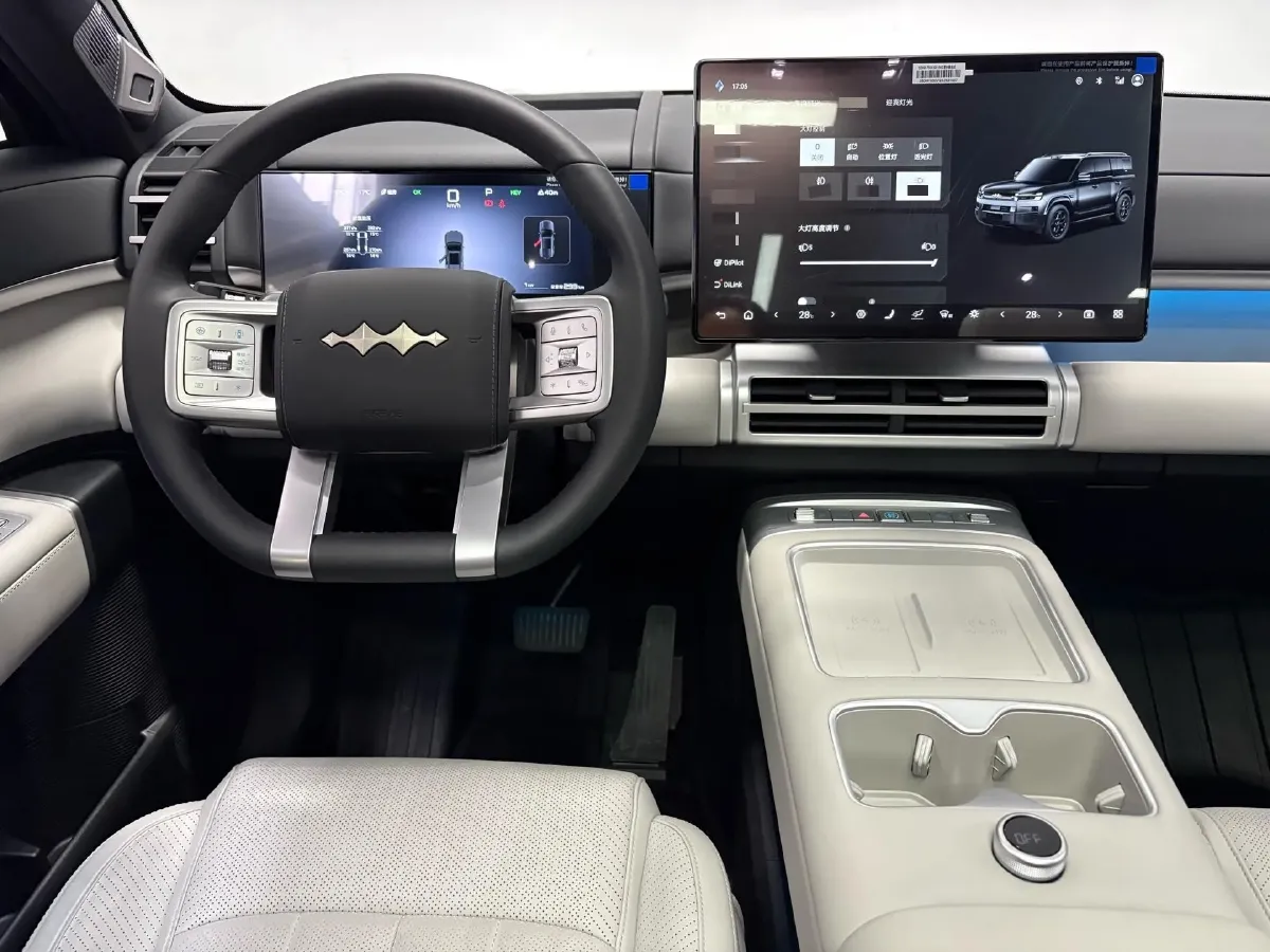 2025 FangChengBao Tai 7 1.5T 156HP L4 E-CVT PHEV,autocango,china used car exporter,china ev exporter,chinese used car exporter,chinese used ev exporter