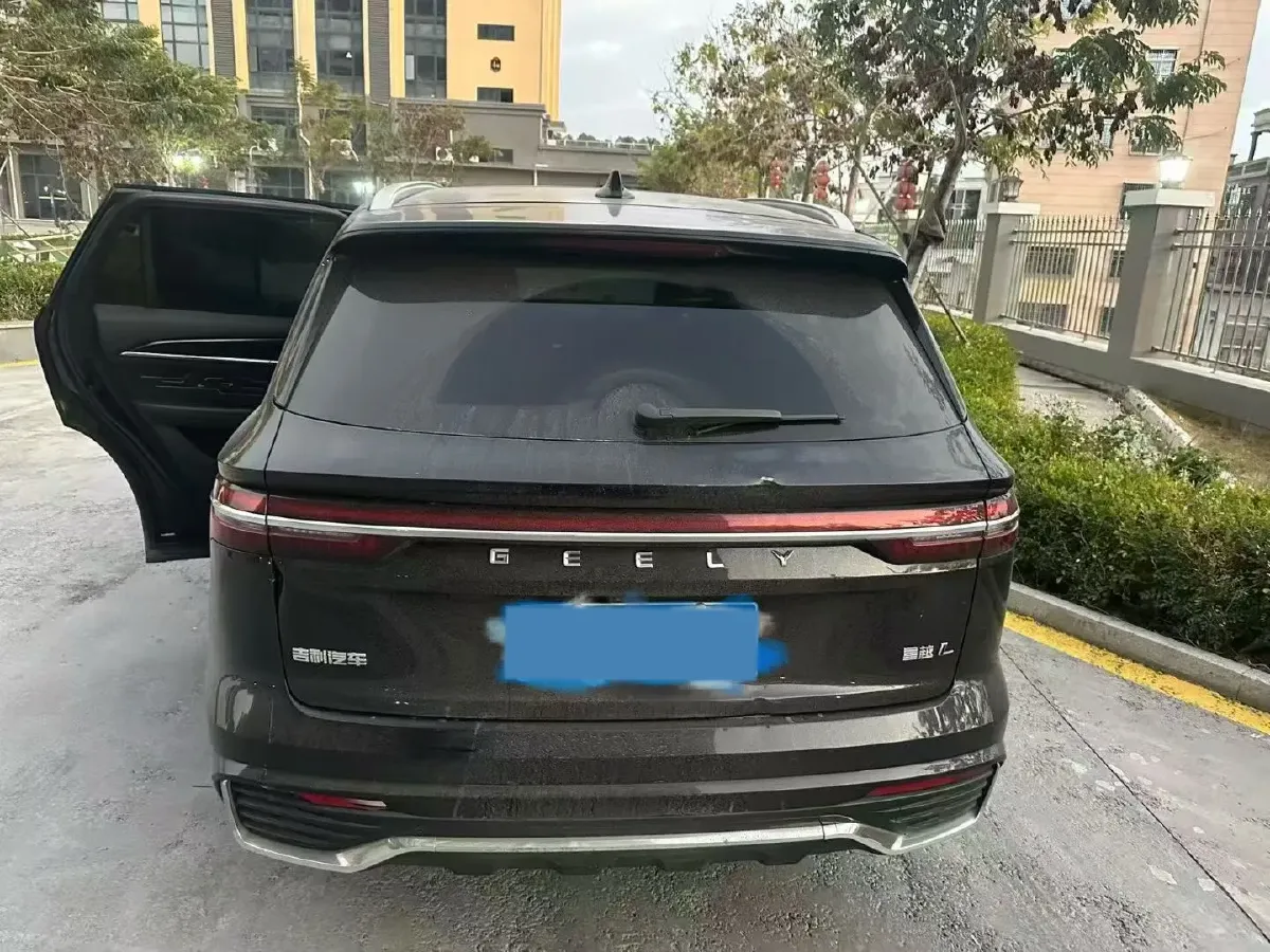 2024 Geely Monjaro 2.0T 238HP L4 8AT,autocango,china used car exporter,china ev exporter,chinese used car exporter,chinese used ev exporter