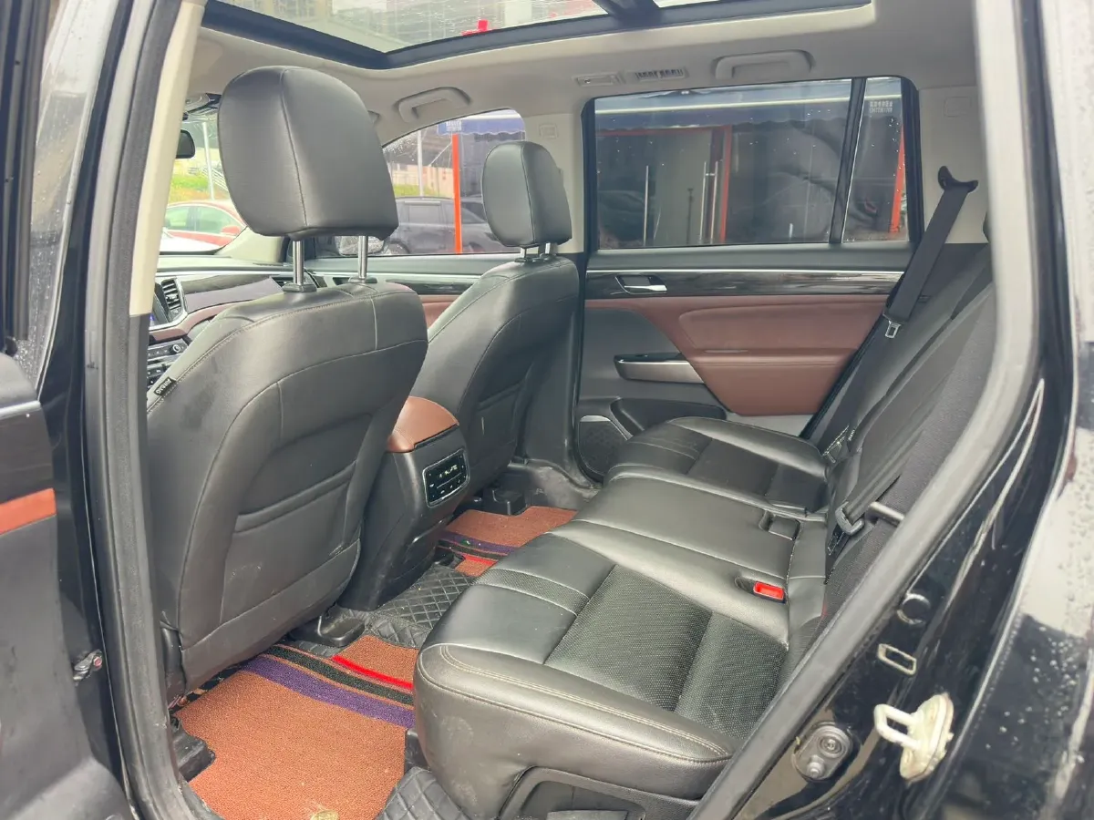 2019 GAC Trumpchi GS8 2.0T 252HP L4 6AT,autocango,china used car exporter,china ev exporter,chinese used car exporter,chinese used ev exporter