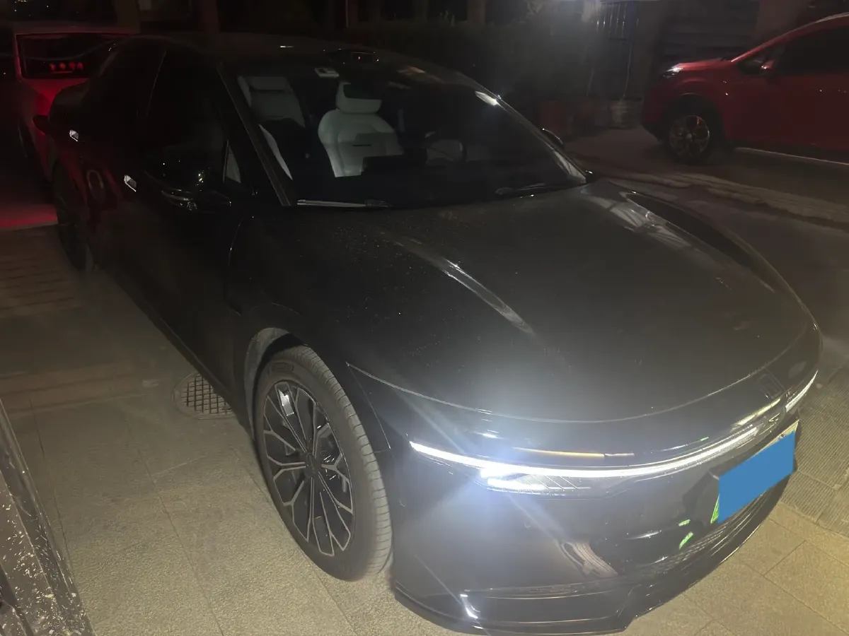 2024 Zeekr 007 BEV 75KWH,autocango,china used car exporter,china ev exporter,chinese used car exporter,chinese used ev exporter