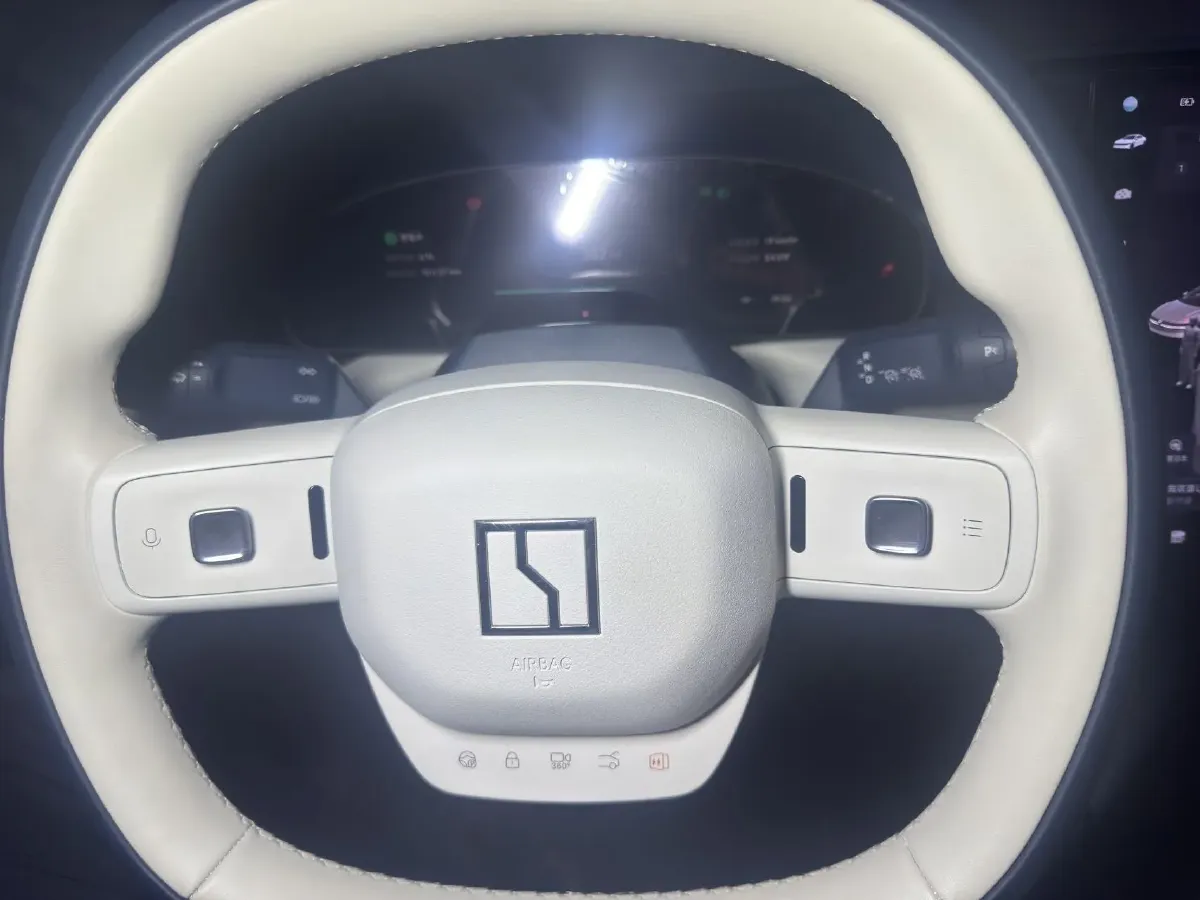 2024 Zeekr 007 BEV 75KWH,autocango,china used car exporter,china ev exporter,chinese used car exporter,chinese used ev exporter