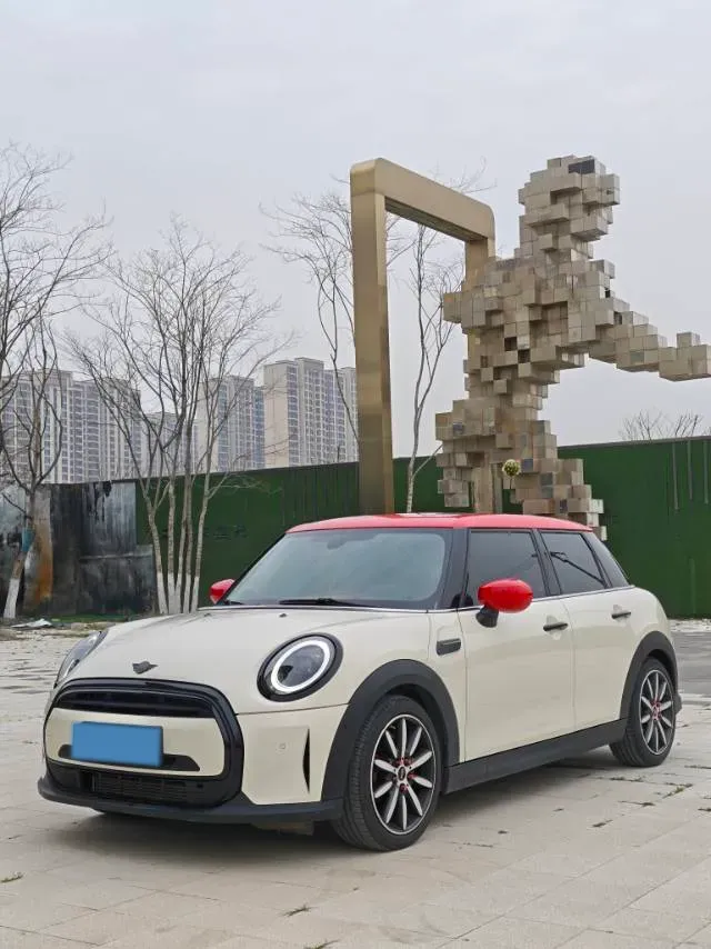 2022 MINI MINI 1.5T 136HP L3 7DCT,autocango,china used car exporter,china ev exporter,chinese used car exporter,chinese used ev exporter