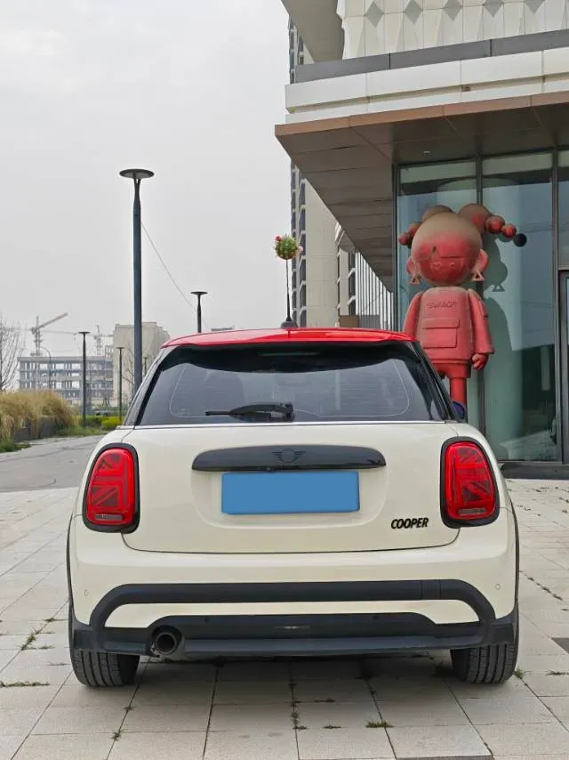 2022 MINI MINI 1.5T 136HP L3 7DCT,autocango,china used car exporter,china ev exporter,chinese used car exporter,chinese used ev exporter