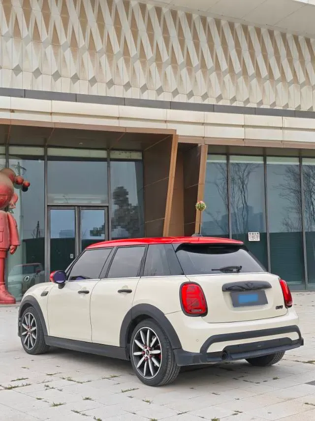 2022 MINI MINI 1.5T 136HP L3 7DCT,autocango,china used car exporter,china ev exporter,chinese used car exporter,chinese used ev exporter