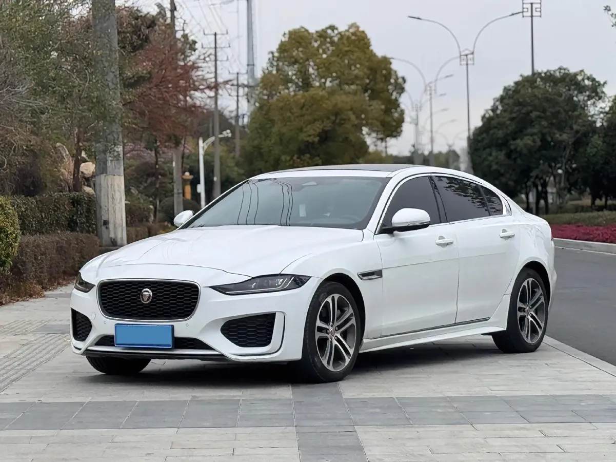 2024 Jaguar XEL 2.0T 250HP L4 8AT,autocango,china used car exporter,china ev exporter,chinese used car exporter,chinese used ev exporter