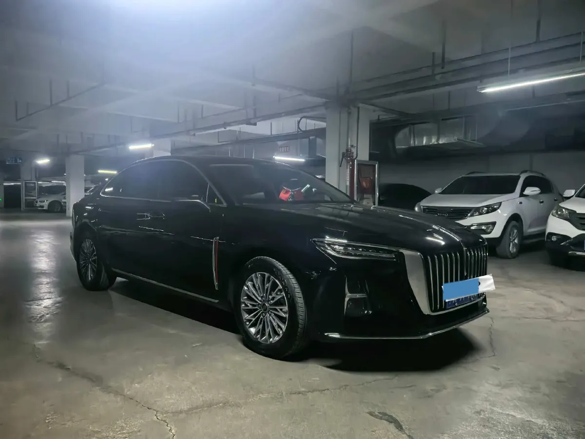 2024 HongQi H5 1.5T 169HP L4 7DCT,autocango,china used car exporter,china ev exporter,chinese used car exporter,chinese used ev exporter