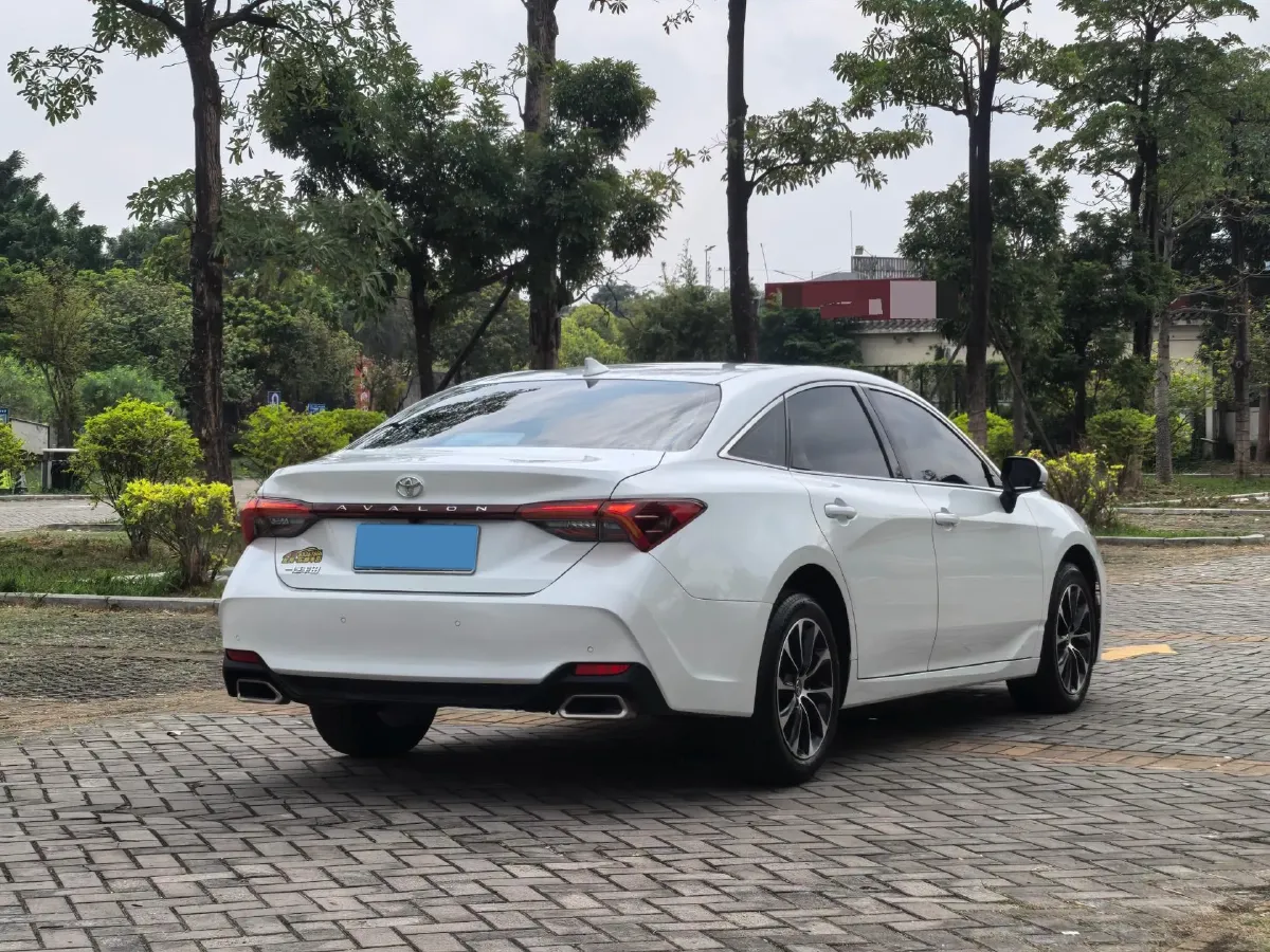 2024 Toyota Avalon 2.0L 173HP L4 CVT,autocango,china used car exporter,china ev exporter,chinese used car exporter,chinese used ev exporter