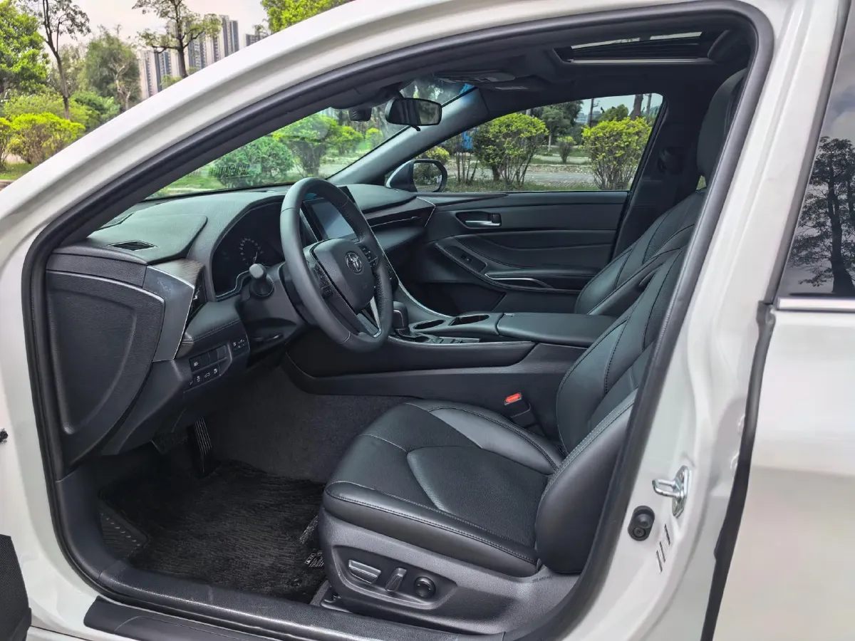 2024 Toyota Avalon 2.0L 173HP L4 CVT,autocango,china used car exporter,china ev exporter,chinese used car exporter,chinese used ev exporter