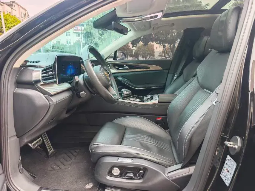 2020 HongQi H9 2.0T 252HP L4 7DCT,autocango,china used car exporter,china ev exporter,chinese used car exporter,chinese used ev exporter