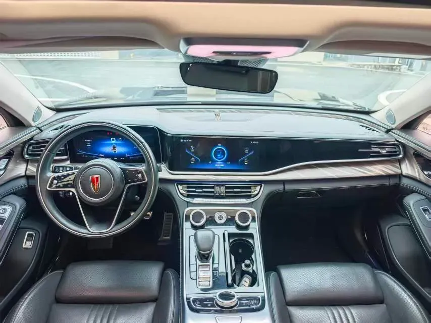 2020 HongQi H9 2.0T 252HP L4 7DCT,autocango,china used car exporter,china ev exporter,chinese used car exporter,chinese used ev exporter