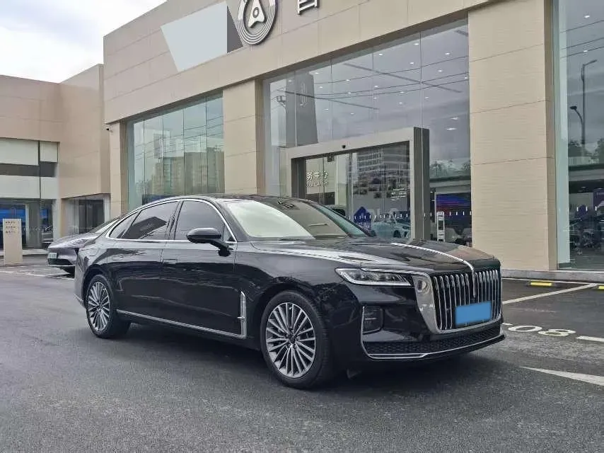 2020 HongQi H9 2.0T 252HP L4 7DCT,autocango,china used car exporter,china ev exporter,chinese used car exporter,chinese used ev exporter