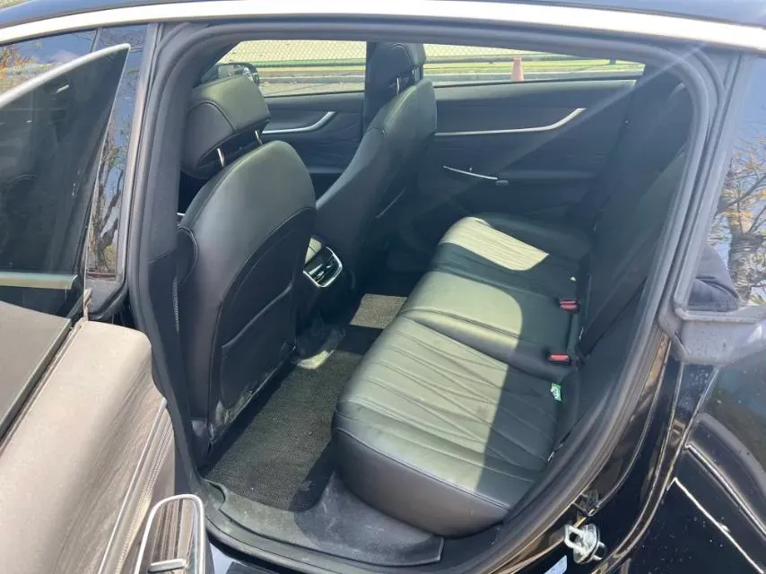 2025 ChangAn QiYuan A07 BEV 68.8KWH,autocango,china used car exporter,china ev exporter,chinese used car exporter,chinese used ev exporter