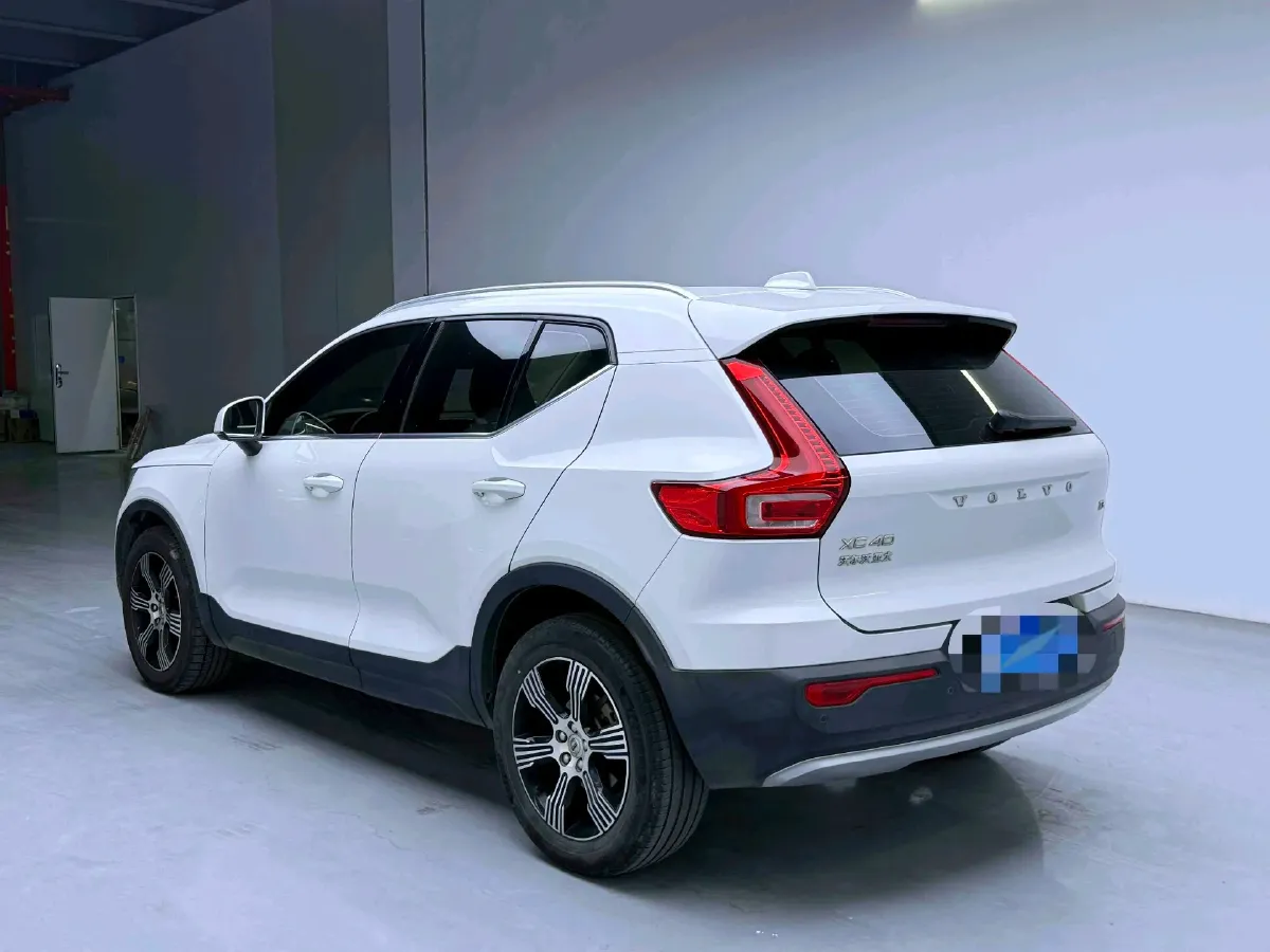 2020 Volvo XC40 1.5T 163HP L3 8AT,autocango,china used car exporter,china ev exporter,chinese used car exporter,chinese used ev exporter