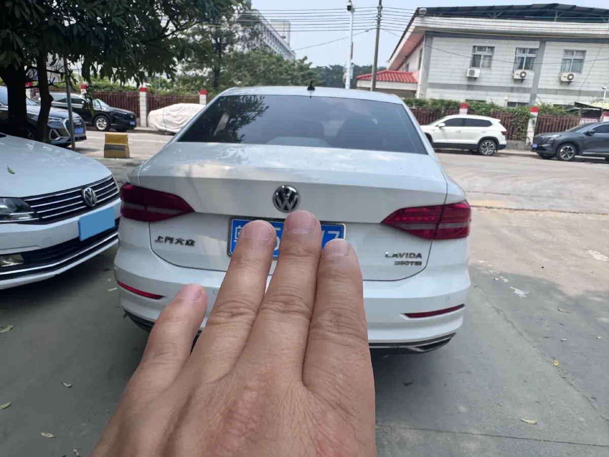 2019 Volkswagen Lavida 1.5L 113HP L4 6AT,autocango,china used car exporter,china ev exporter,chinese used car exporter,chinese used ev exporter