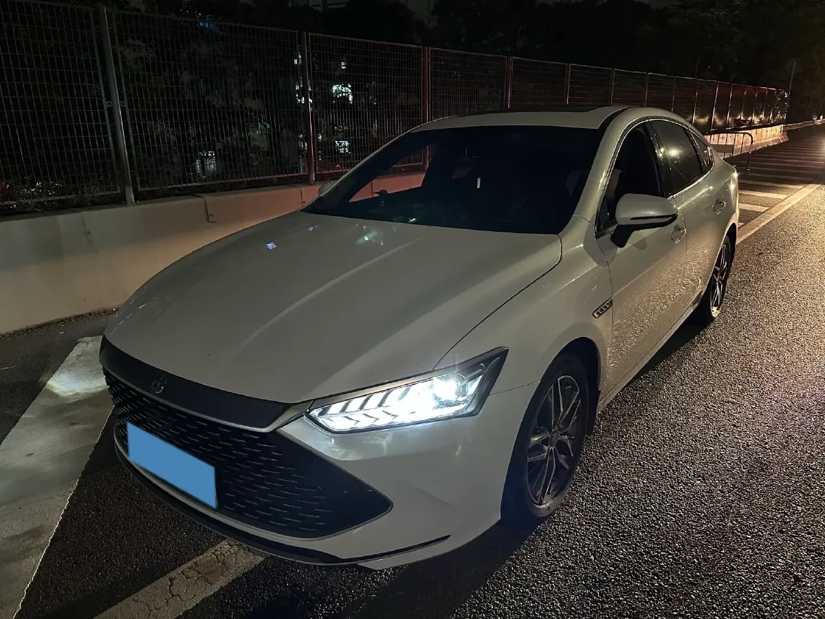 2021 Haval F7 1.5T 169HP L4 7DCT,autocango,china used car exporter,china ev exporter,chinese used car exporter,chinese used ev exporter