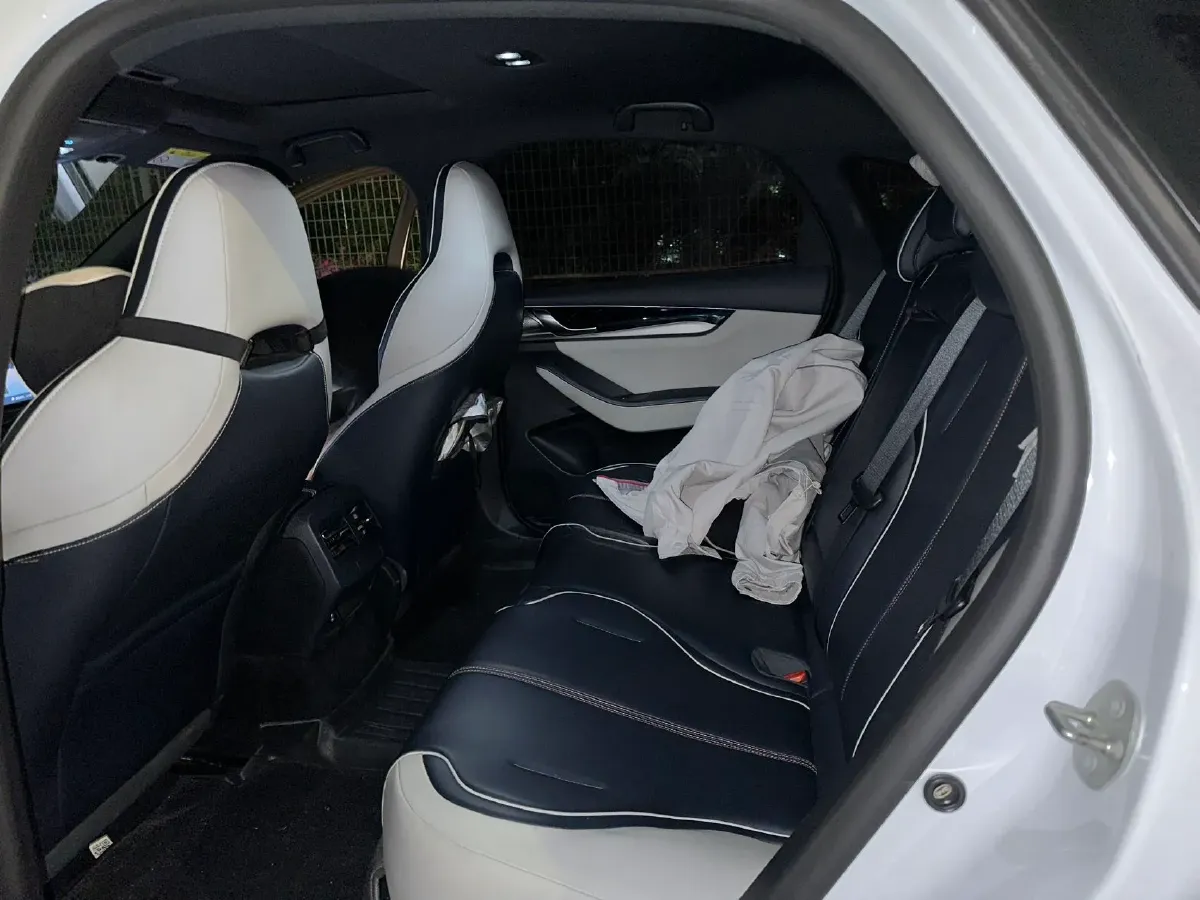 2021 Haval F7 1.5T 169HP L4 7DCT,autocango,china used car exporter,china ev exporter,chinese used car exporter,chinese used ev exporter