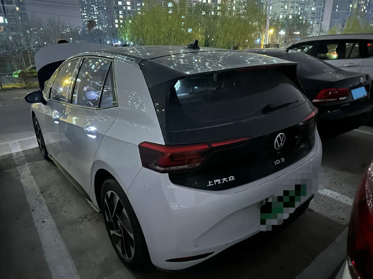 2024 Volkswagen ID.3 BEV 52.8KWH,autocango,china used car exporter,china ev exporter,chinese used car exporter,chinese used ev exporter