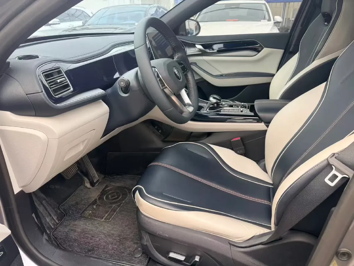 2021 Haval F7 1.5T 169HP L4 7DCT,autocango,china used car exporter,china ev exporter,chinese used car exporter,chinese used ev exporter