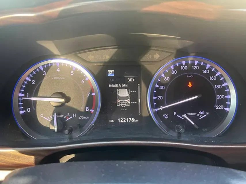 2018 Toyota Highlander 2.0T 220HP L4 6AT,autocango,china used car exporter,china ev exporter,chinese used car exporter,chinese used ev exporter