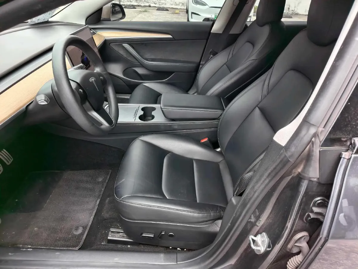 2022 Chevrolet Blazer 2.0T 237HP L4 9AT,autocango,china used car exporter,china ev exporter,chinese used car exporter,chinese used ev exporter