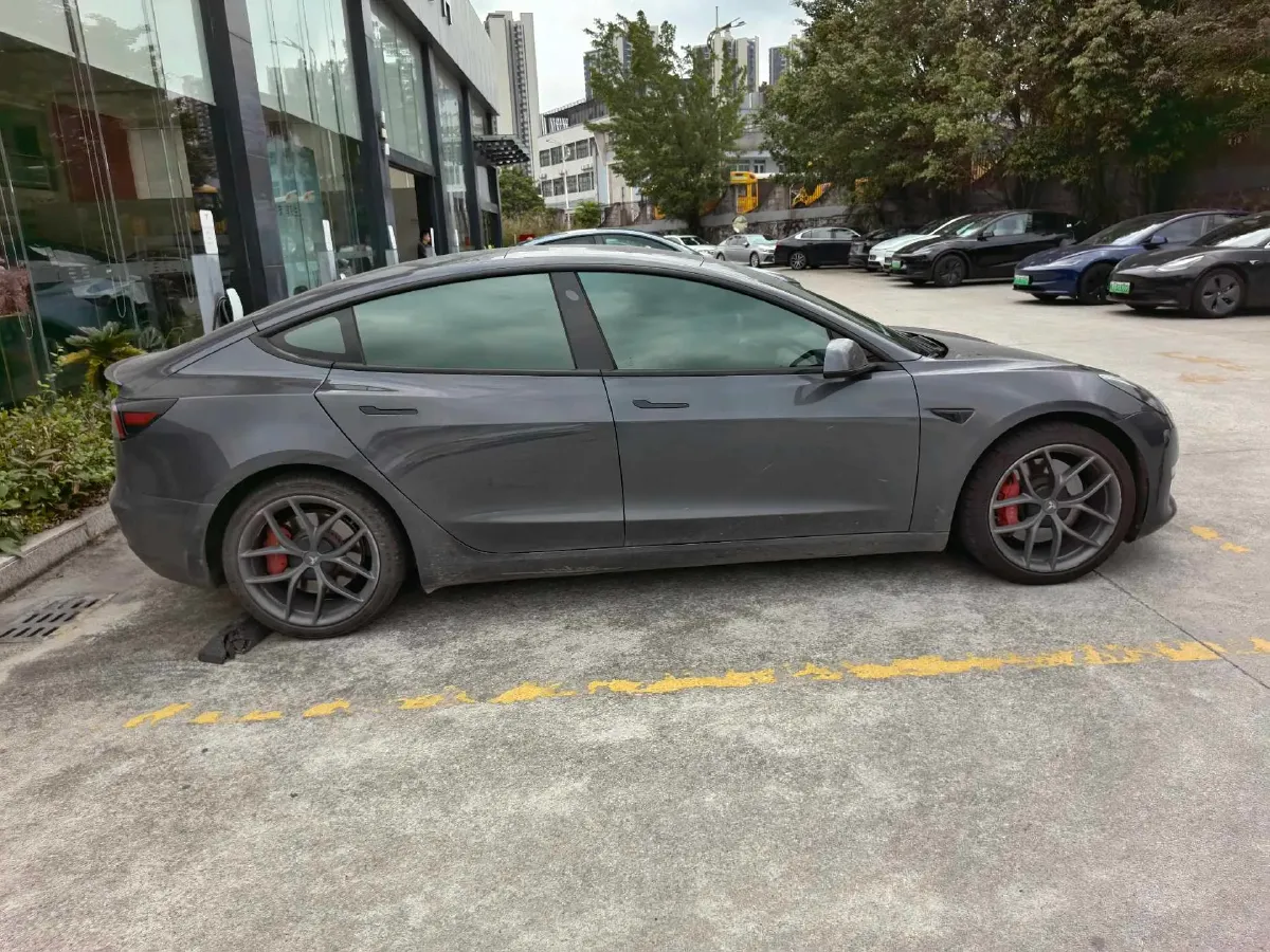 2022 Chevrolet Blazer 2.0T 237HP L4 9AT,autocango,china used car exporter,china ev exporter,chinese used car exporter,chinese used ev exporter