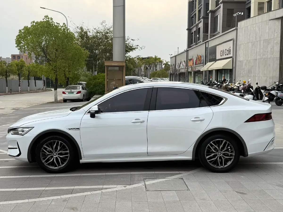 2021 MAXUS G50 1.5T 169HP L4 7DCT,autocango,china used car exporter,china ev exporter,chinese used car exporter,chinese used ev exporter