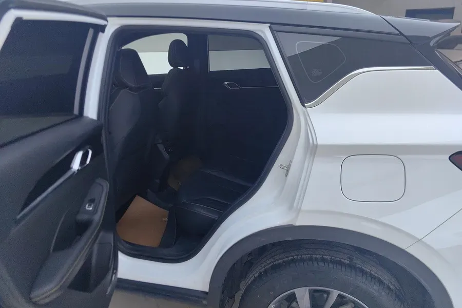 2025 Geely Coolray 1.5T 181HP L4 7DCT,autocango,china used car exporter,china ev exporter,chinese used car exporter,chinese used ev exporter