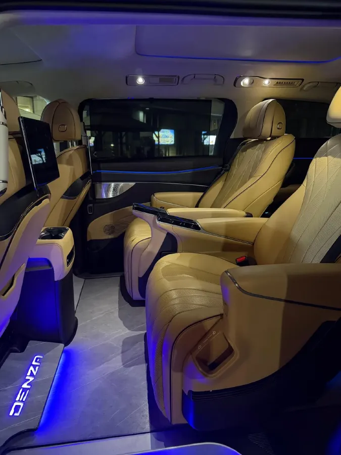 2024 Denza D9 1.5T 139HP L4 E-CVT PHEV 40KWH,autocango,china used car exporter,china ev exporter,chinese used car exporter,chinese used ev exporter