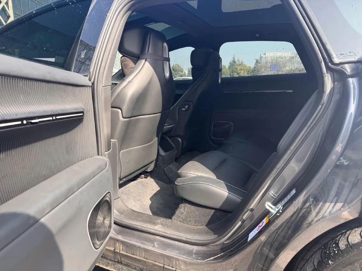 2023 Avatr 12 BEV 94.5KWH,autocango,china used car exporter,china ev exporter,chinese used car exporter,chinese used ev exporter