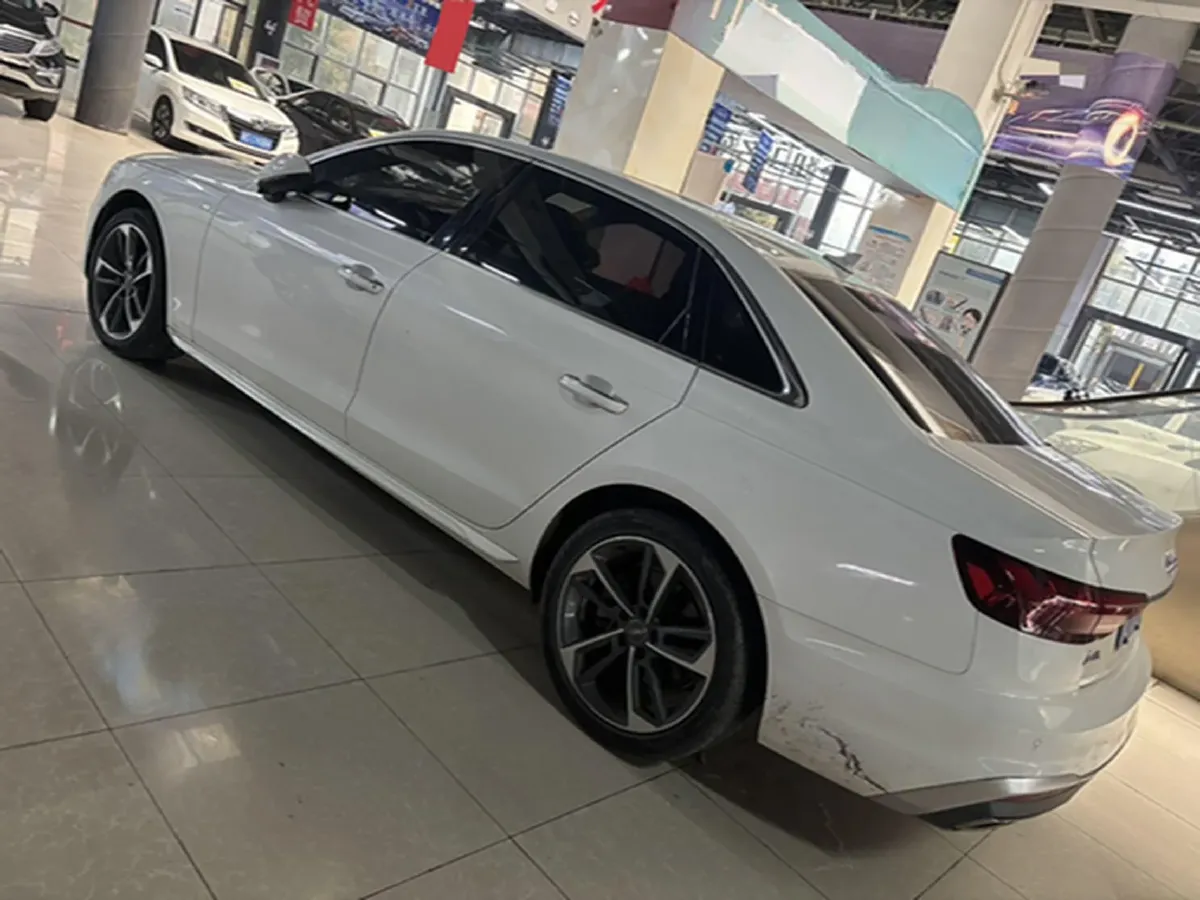 2020 Audi A4L 2.0T 190HP L4 7DCT,autocango,china used car exporter,china ev exporter,chinese used car exporter,chinese used ev exporter