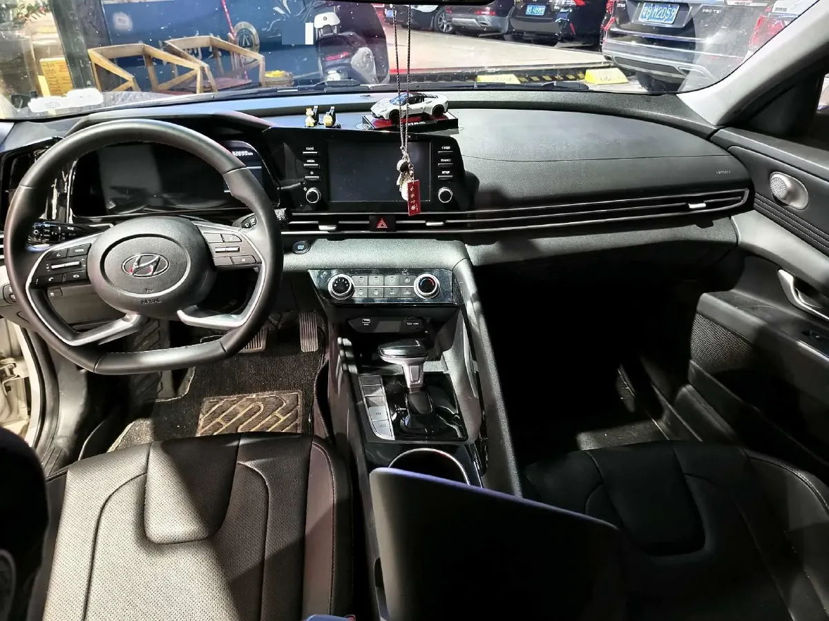2022 Hyundai Elantra 1.5L 115HP L4 CVT,autocango,china used car exporter,china ev exporter,chinese used car exporter,chinese used ev exporter
