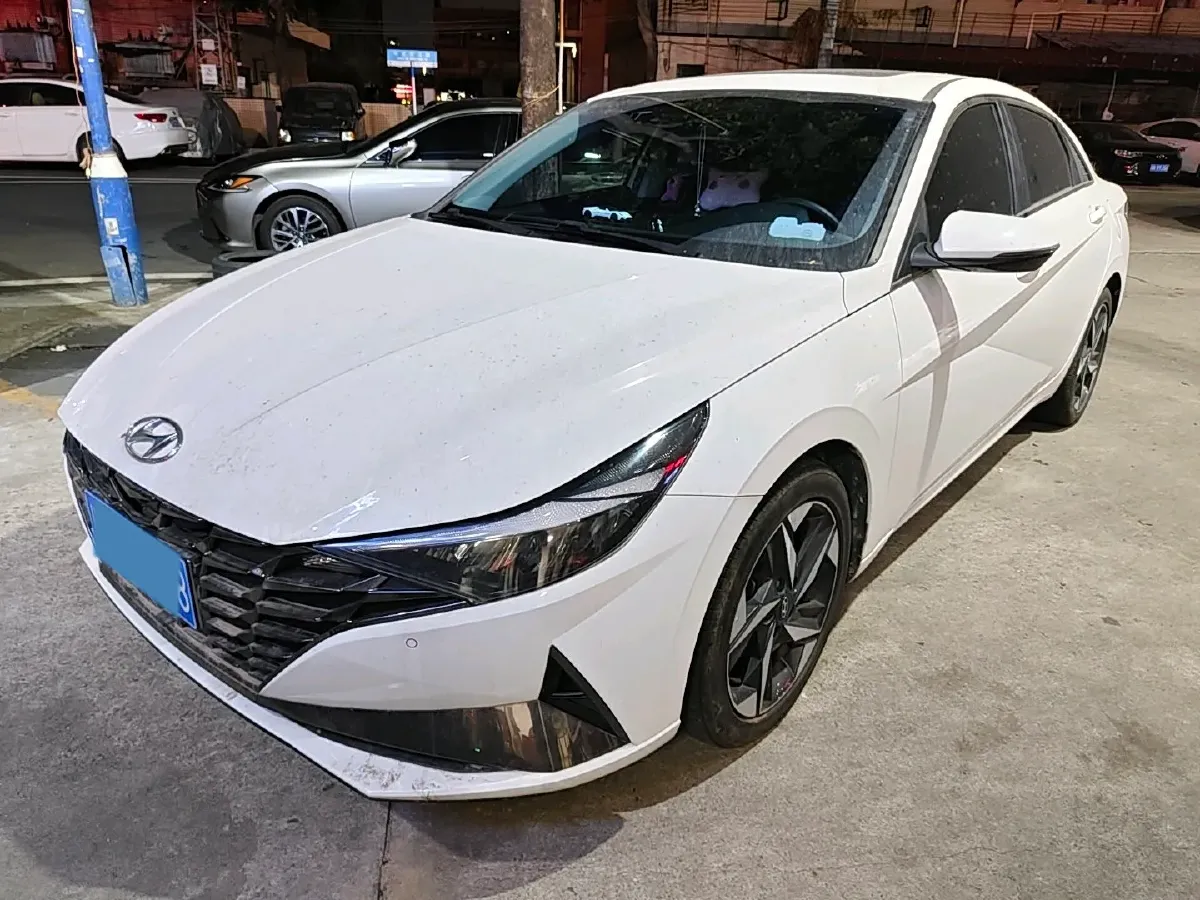 2022 Hyundai Elantra 1.5L 115HP L4 CVT,autocango,china used car exporter,china ev exporter,chinese used car exporter,chinese used ev exporter