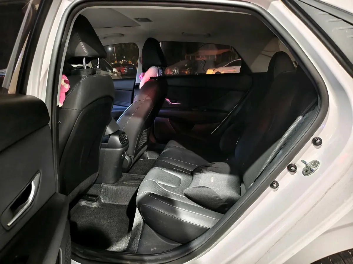 2022 Hyundai Elantra 1.5L 115HP L4 CVT,autocango,china used car exporter,china ev exporter,chinese used car exporter,chinese used ev exporter