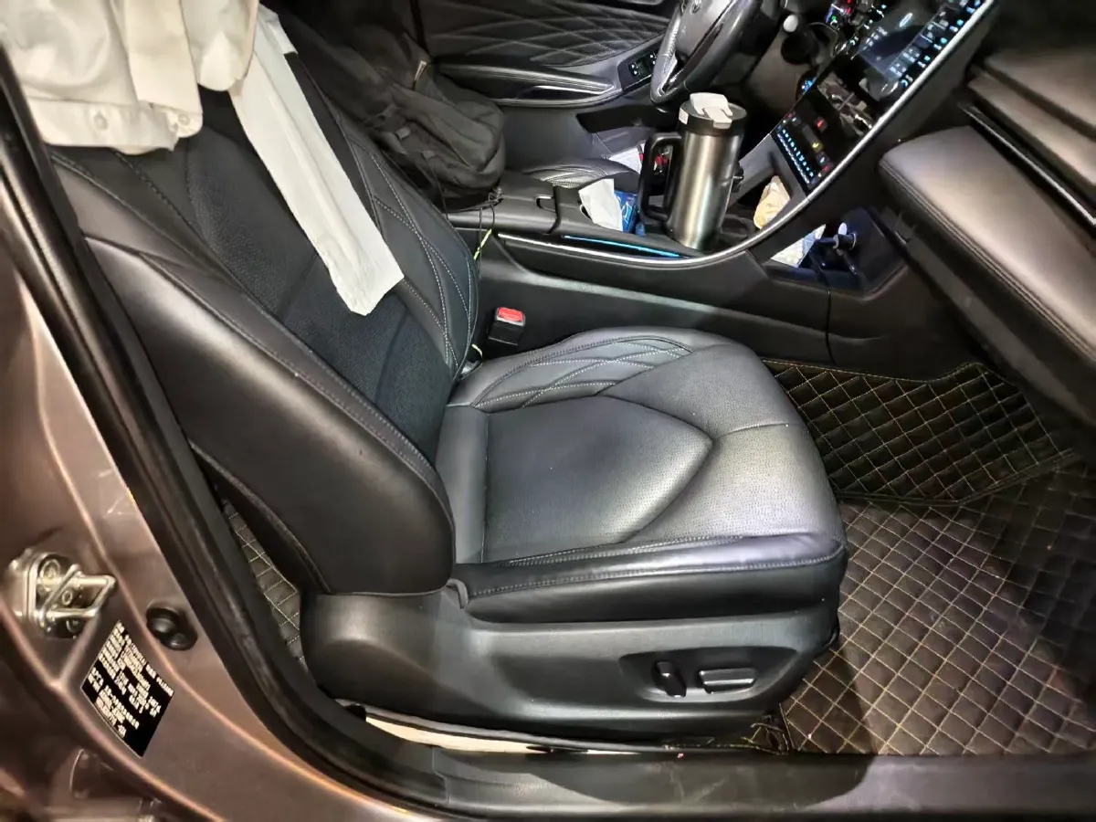 2019 Toyota Avalon 2.5L 178HP L4 E-CVT Hybrid,autocango,china used car exporter,china ev exporter,chinese used car exporter,chinese used ev exporter